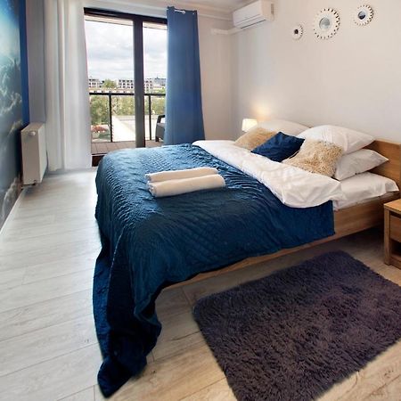Cybernetyki 6B Serviced Accommodation Варшава Экстерьер фото